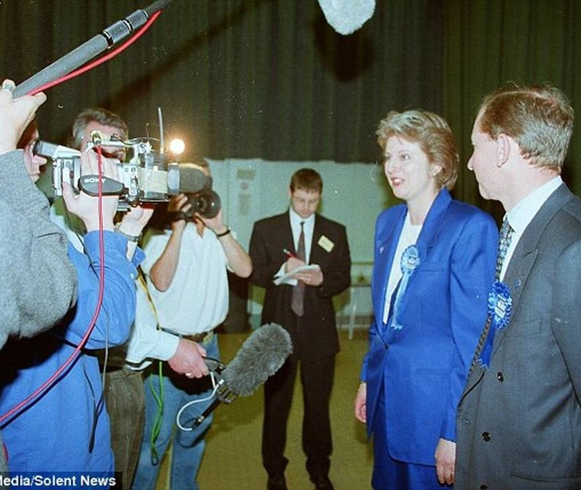 Τερέσα Μέι: Ποια είναι η δεύτερη γυναίκα πρωθυπουργός στην ιστορία της Βρετανίας