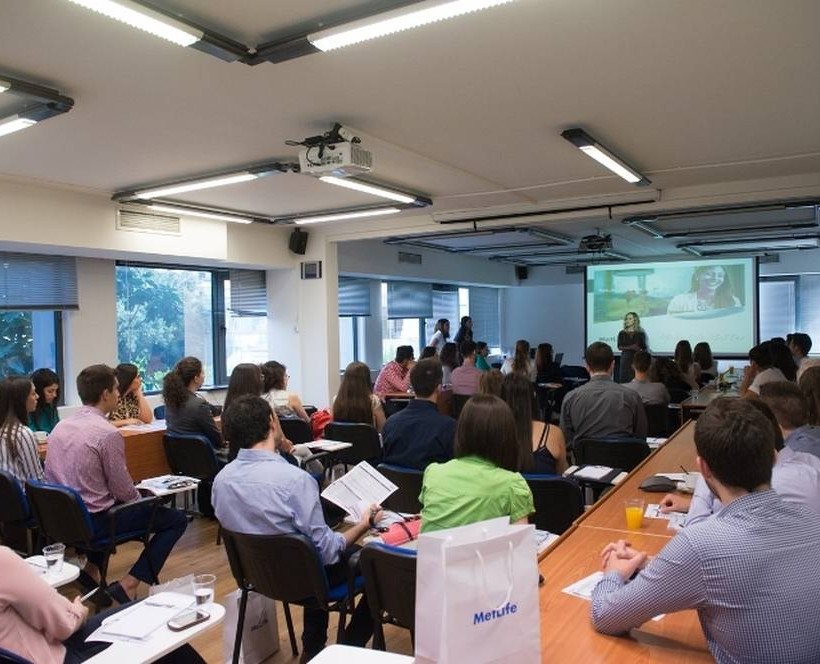 Η MetLife ανοίγει τις πόρτες της στη νέα γενιά