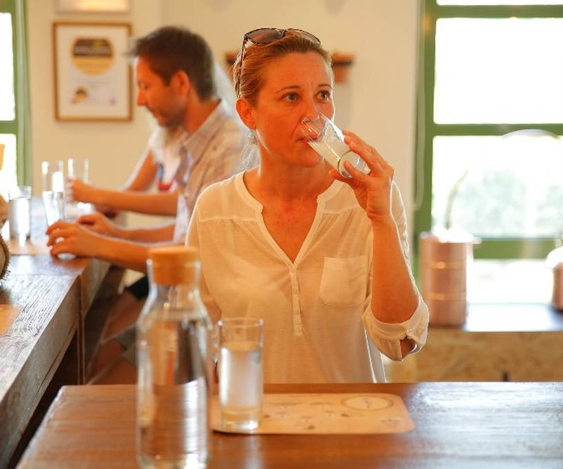 Ανακάλυψε τον κόσμο του ούζου μέσα από μία μοναδική εμπειρία γευσιγνωσίας!