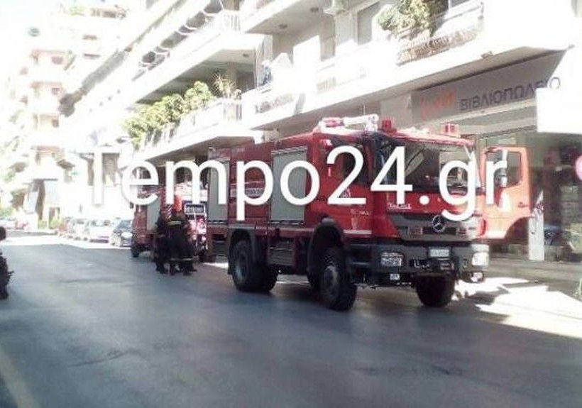 Πάτρα: Πυρκαγιά σε διαμέρισμα απείλησε πολυκατοικία (photos&video)