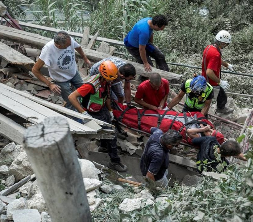 Σεισμός Ιταλία: Θρήνος, νεκροί και χαλάσματα - Συγκλονίζουν οι ιστορίες των θυμάτων (pics)