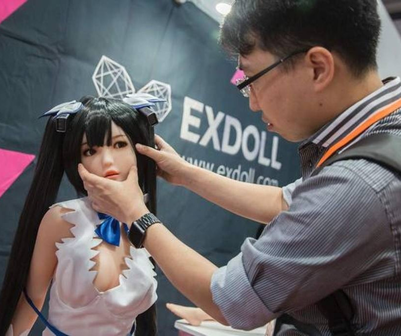 Αυτά είναι τα νέα ερωτικά παιχνίδια που θα φέρουν σεξουαλική επανάσταση (video+photos)