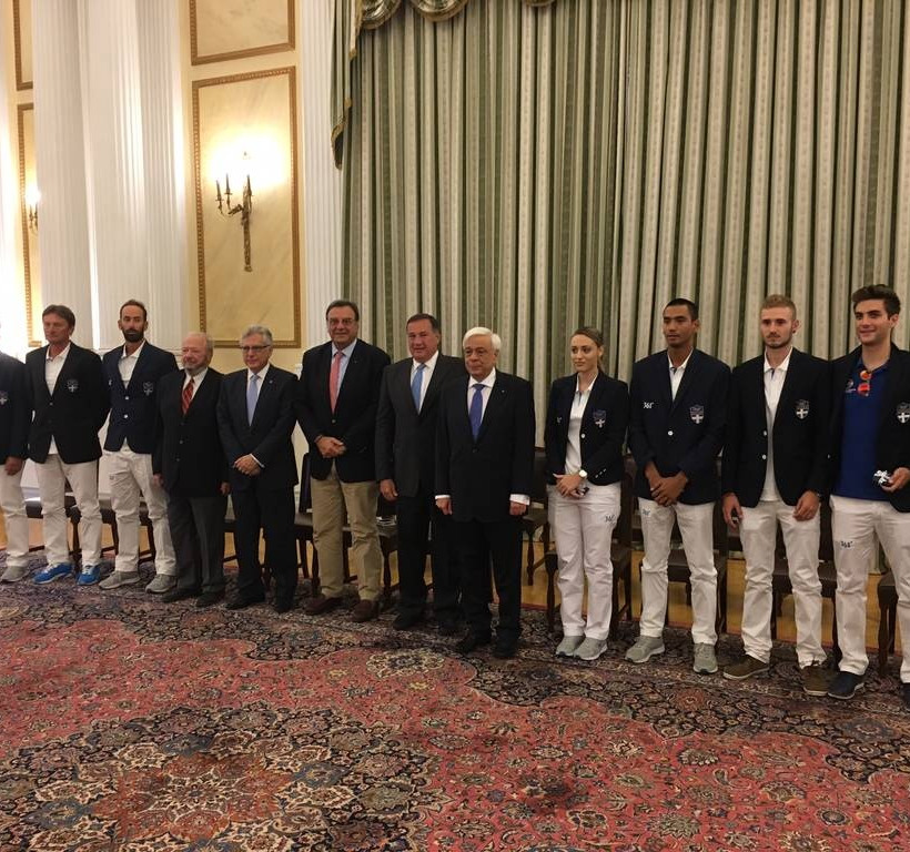 Στον Πρόεδρο της Δημοκρατίας η Αννα Κορακάκη (pics + vid)