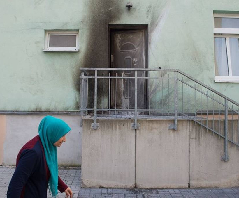 Συναγερμός στη Γερμανία: Έκρηξη σε τζαμί και σε συνεδριακό κέντρο στη Δρέσδη