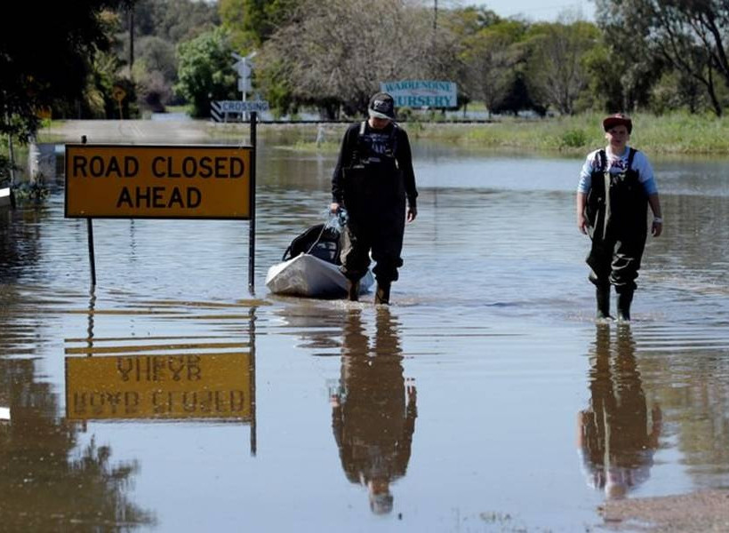 Μπλακ-άουτ στη νότια Αυστραλία μετά από σφοδρή καταιγίδα (vid)