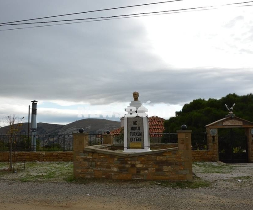 Αποστολή στην Ίμβρο: Τετρακόσιοι Έλληνες κρατούν ζωντανό το μαρτυρικό νησί