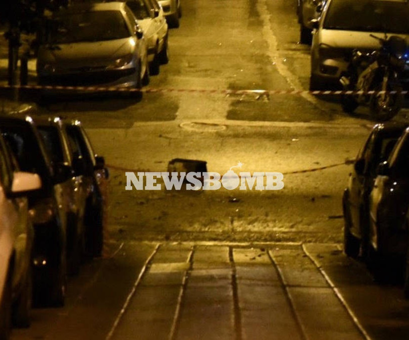 Ισχυρή έκρηξη σε βιβλιοπωλείο στην Ιπποκράτους