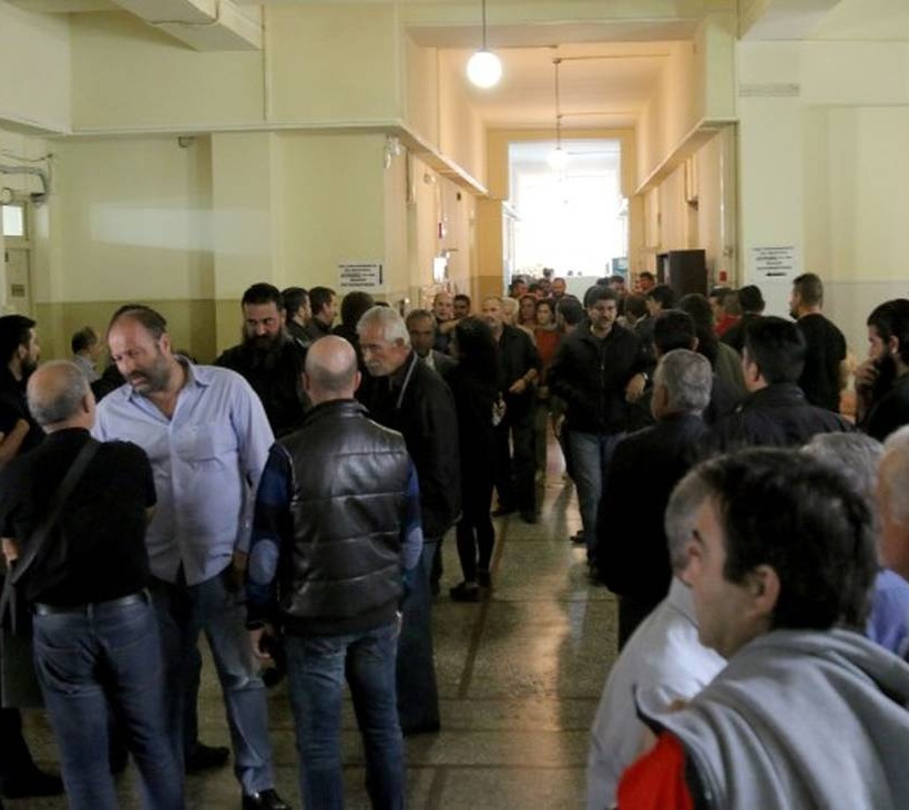 Ανείπωτη τραγωδία στην Κρήτη: Πέθανε, όταν έμαθε ότι ο γιος του είναι φονιάς! (pics)