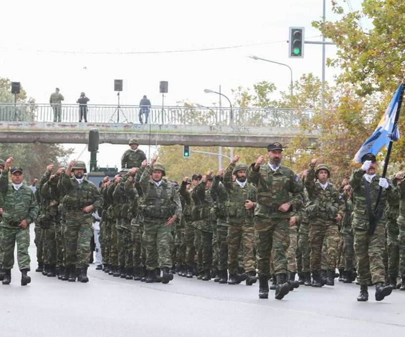 28η Οκτωβρίου 1940: Με λαμπρότητα πραγματοποιήθηκε η στρατιωτική παρέλαση στη Θεσσαλονίκη (photo)