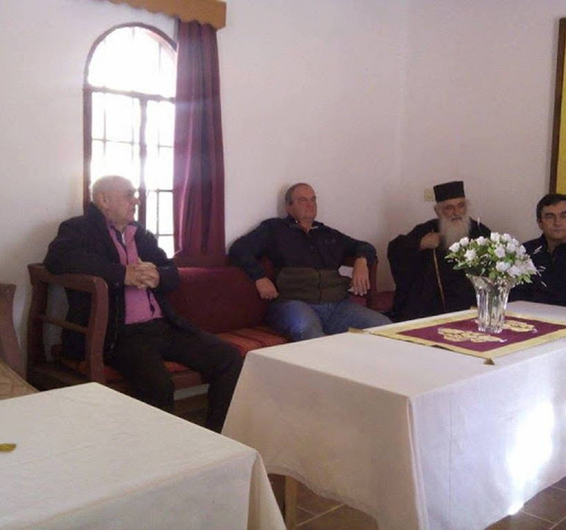 Κώστας Καραμανλής: Εκδρομή με τη Νατάσσα και τα παιδιά τους στην Κόνιτσα (pics)