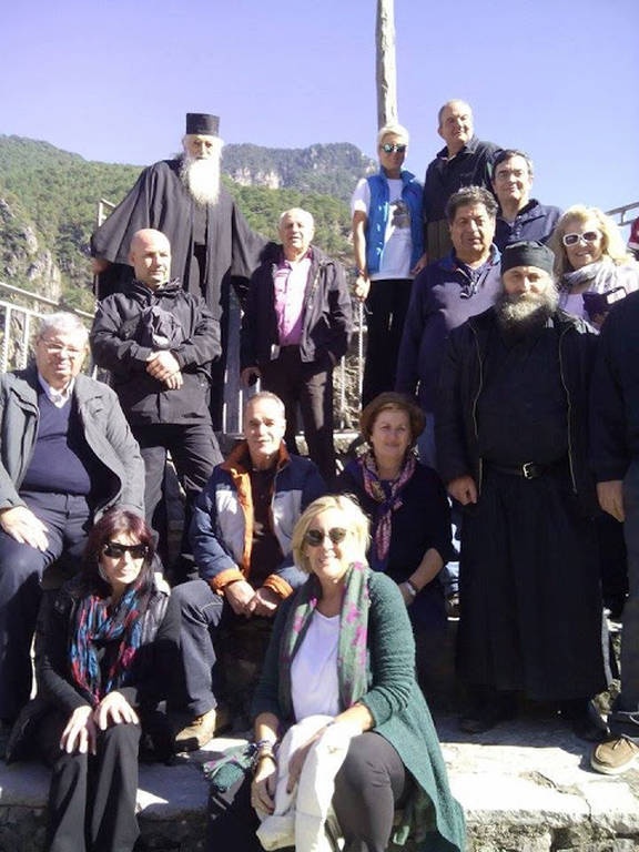 Κώστας Καραμανλής: Εκδρομή με τη Νατάσσα και τα παιδιά τους στην Κόνιτσα (pics)