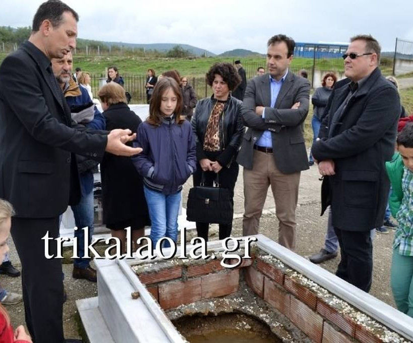 Μακάβριο: Δείτε τι περίεργο συμβαίνει σε νεκροταφείο των Τρικάλων (ΠΡΟΣΟΧΗ - ΣΟΚΑΡΙΣΤΙΚΕΣ ΕΙΚΟΝΕΣ)