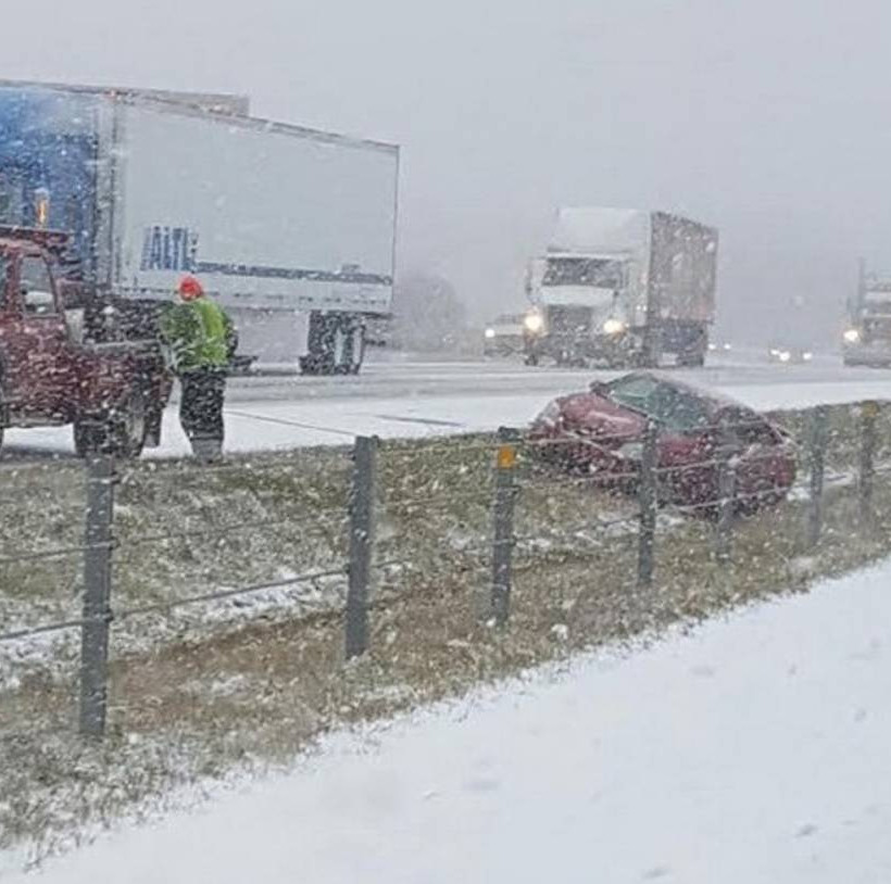 Απίστευτη καραμπόλα με 40 οχήματα στο Μίσιγκαν - Τουλάχιστον 3 νεκροί (pics+vid)