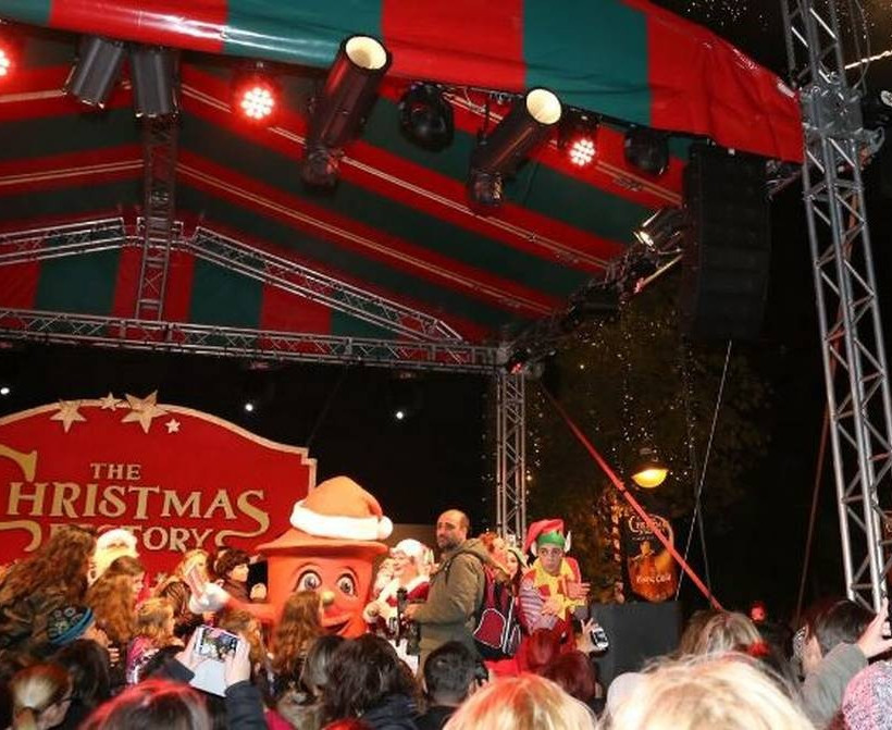 The Christmas Factory: Πιο ...Χριστούγεννα από ποτέ!