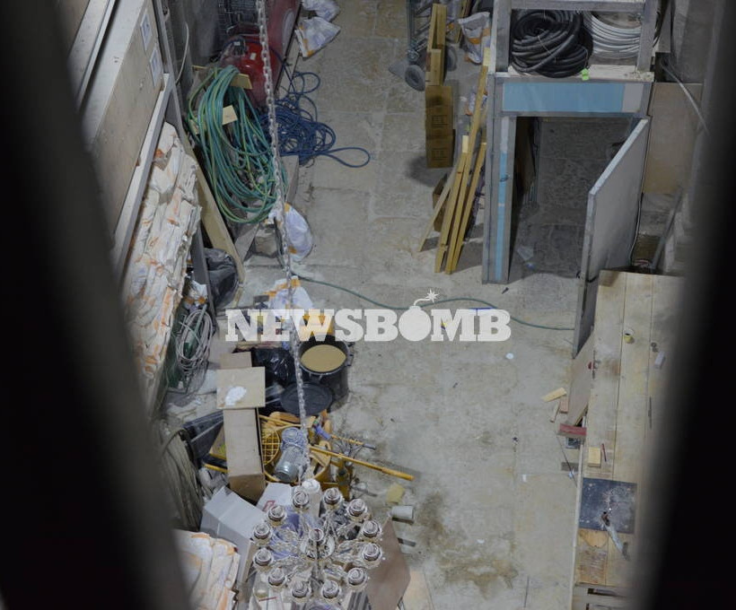 Αποστολή Newsbomb.gr: Άνοιξαν τον Πανάγιο Τάφο και γονάτισαν μπροστά του συγκινημένοι οι επιστήμονες