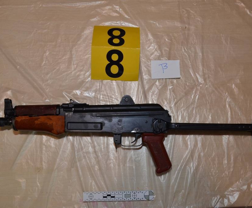 Πόλα Ρούπα: Έκρυβε ολόκληρο οπλοστάσιο στο σπίτι της Ηλιούπολης (photos)