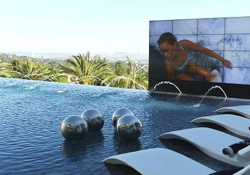 Αυτό είναι το ακριβότερο σπίτι στον κόσμο - Διαθέτει ακόμα και ελικόπτερο (photos)