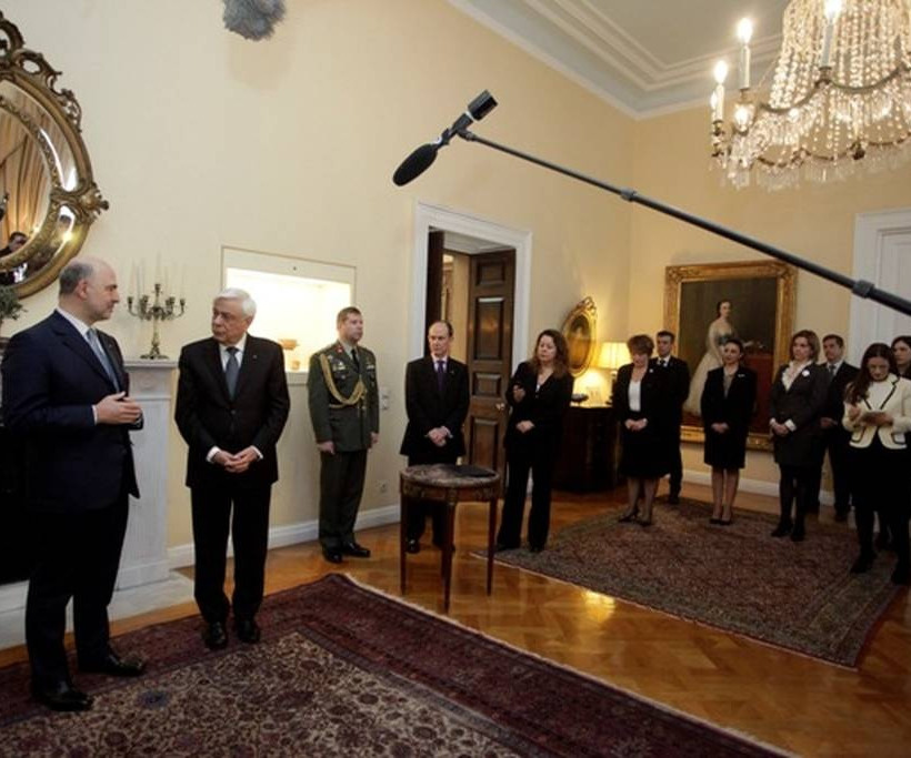 Παρασημοφόρηση Μοσκοβισί - Παυλόπουλος: Ένα Grexit διακινδυνεύει την ενότητα της Ευρωζώνης (pics)