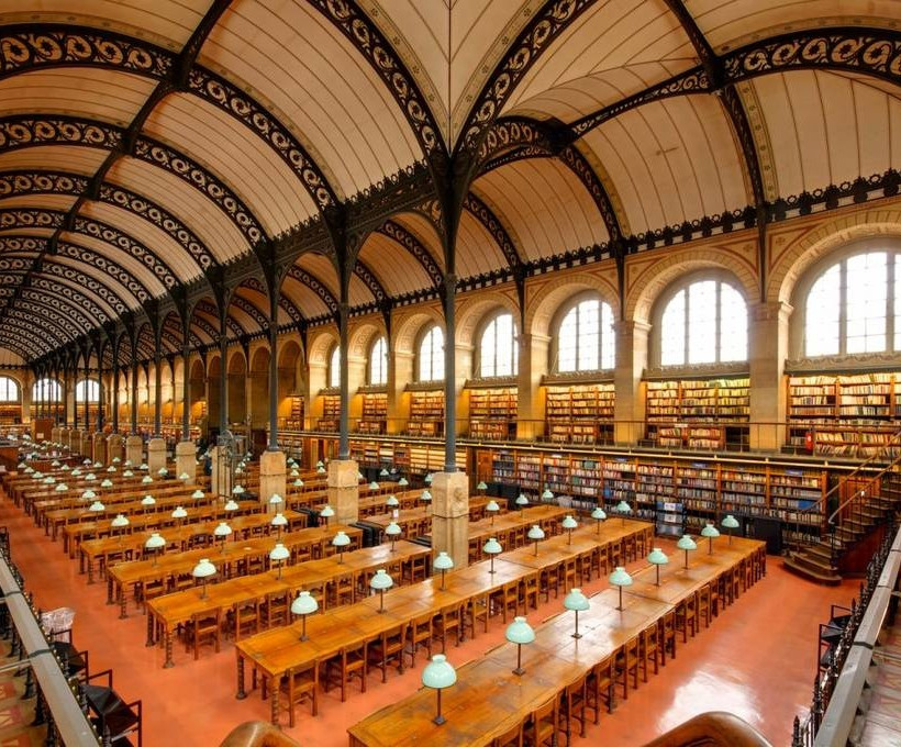 Η Βιβλιοθήκη Sainte-Geneviève στο Παρίσι, Γαλλία