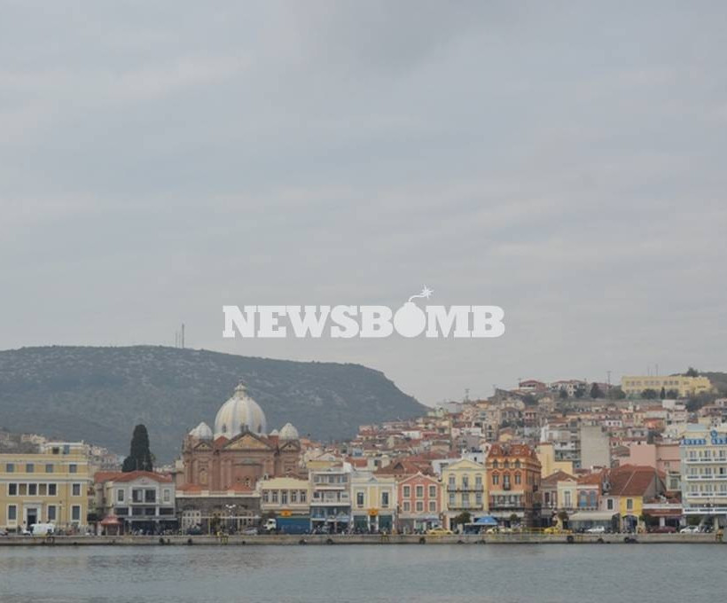 To Newsbomb.gr στη Μυτιλήνη: Διχασμός και προβληματισμός για τους μετανάστες 