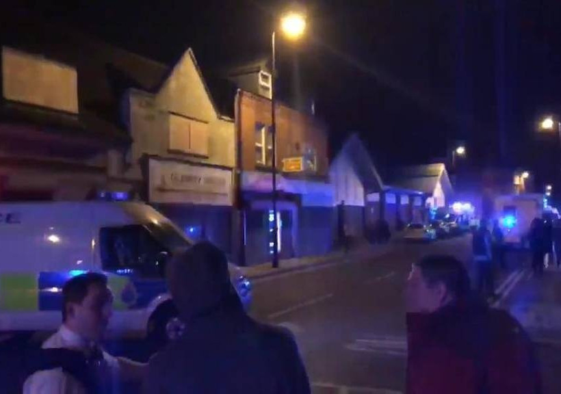 Συναγερμός στη Βρετανία: Κατέρρευσαν κτήρια από ισχυρή έκρηξη - Δεκάδες τραυματίες (pics+vid)