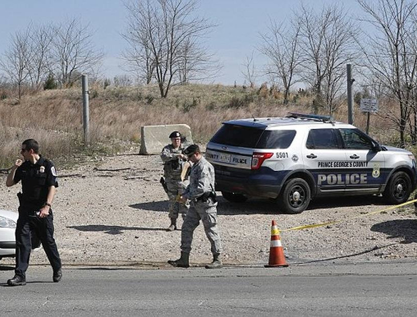 Συναγερμός στις ΗΠΑ: Έπεσε μαχητικό F-16 στην Ουάσινγκτον (pics+vid)