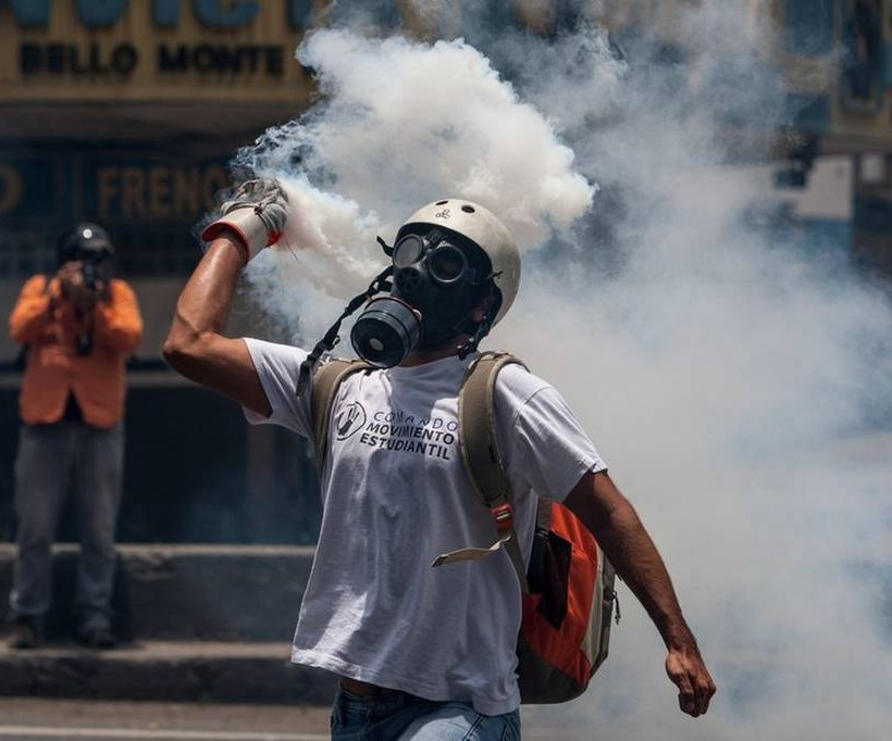 Χάος στη Βενεζουέλα: Τρεις διαδηλωτές νεκροί στον απόηχο της «μητέρας όλων των διαδηλώσεων»