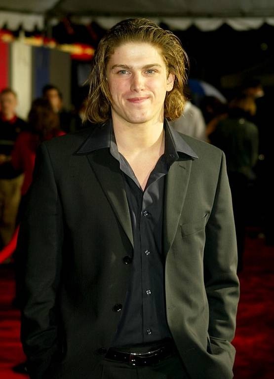 Σοκάρει η αυτοκτονία γνωστού ηθοποιού (pics)