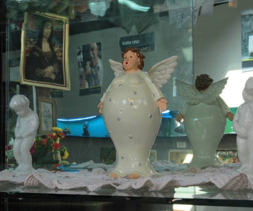 Τσαουσέσκου, Δράκουλας και... Ιησούς συναντώνται στο ρουμανικό μουσείο του κιτς