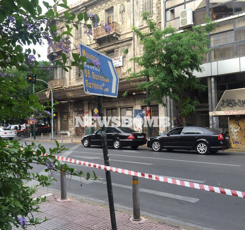 Greek police on high alert following attack on Papademos (pics+vid)