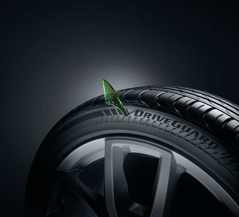 Ρεζέρβα τέλος! Το νέο ελαστικό της Bridgestone υπόσχεται 80 επιπλέον χιλιόμετρα ακόμα κι αν κλατάρει