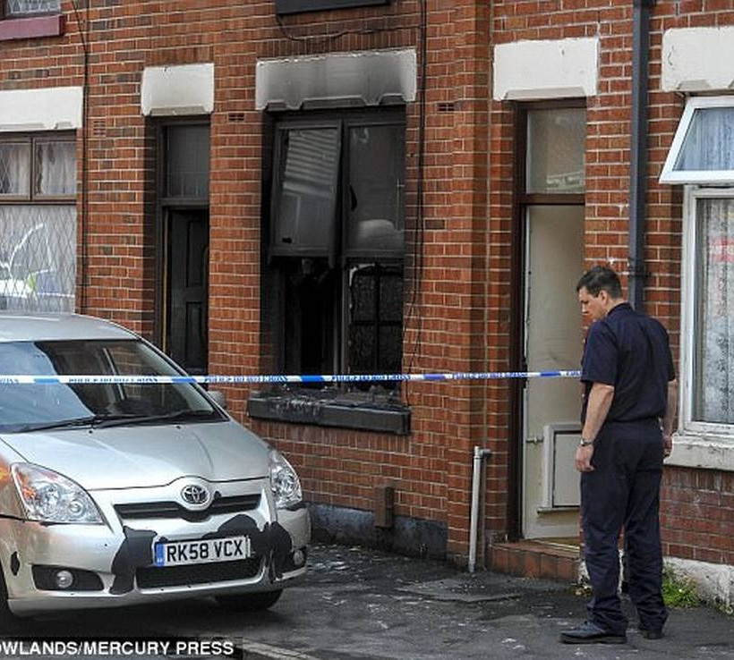 Τραγωδία στη Βρετανία: Ξεκληρίστηκε οικογένεια έπειτα από φωτιά σε διαμέρισμα (pics+vids)