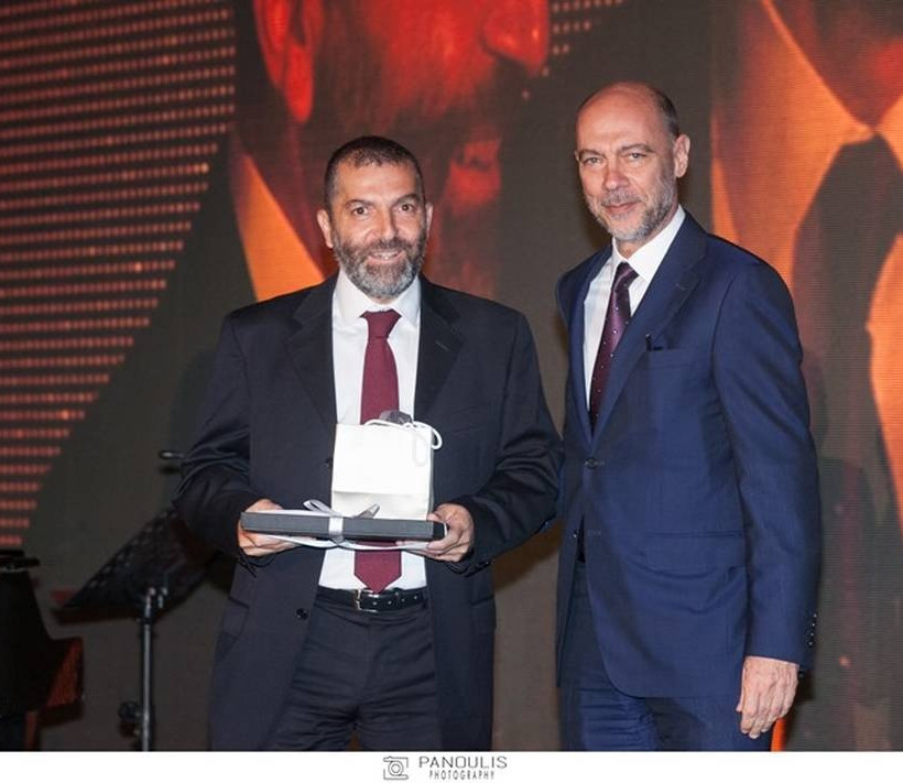 Ρομπέρτο Καραχάννας, Γενικός Διευθυντής Εμπορίας Ομίλου ΕΛΠΕ, Σίμος Αναστασόπουλος, Πρόεδρος Ελληνο-Αμερικάνικου Επιμελητηρίου