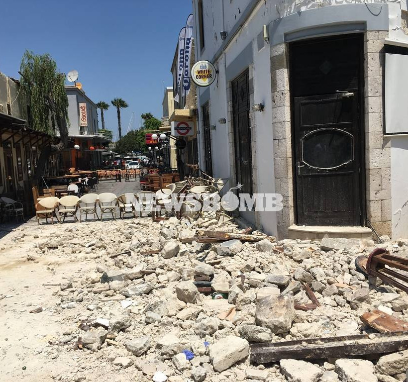 Σεισμός Κως: Τέσσερις ατομικές βόμβες έπληξαν τα Δωδεκάνησα - Πηδούσαν από τα μπαλκόνια οι κάτοικοι