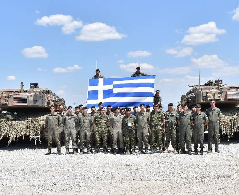 Ελληνικά Απάτσι έπληξαν στόχους στη Βουλγαρία (pics+vids)