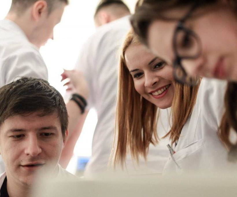 Αυτά είναι τα επαγγέλματα Υγείας με σημαντικές προοπτικές στην αγορά εργασίας