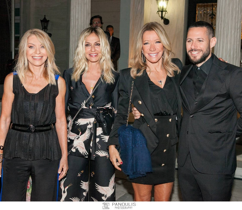 ΕΛΛΗ ΣΤΑΗ, ΑΝΝΑ ΒΙΣΣΗ, ΜΑΡΙΑΝΝΑ ΛΑΤΣΗ, ΠΑΡΙΣ ΚΑΣΙΔΟΚΩΣΤΑΣ-ΛΑΤΣΗΣ