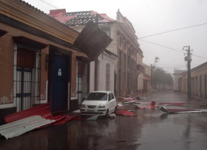 Το καταστροφικό πέρασμα της Ίρμα από την Κούβα (photos)