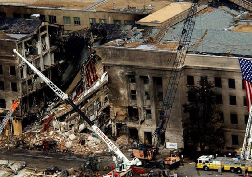 11η Σεπτεμβρίου 2001: Η ημέρα που άλλαξε τον κόσμο για πάντα (Pics & Vids)