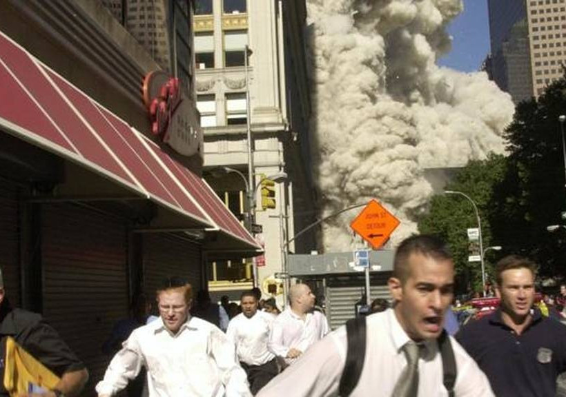 11η Σεπτεμβρίου 2001: Η ημέρα που άλλαξε τον κόσμο για πάντα (Pics & Vids)