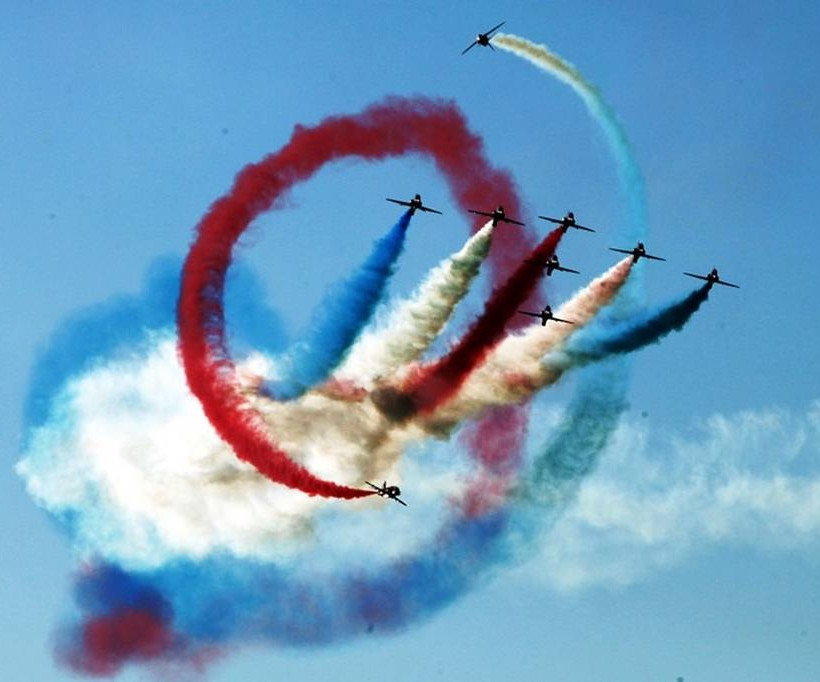 Athens Flying Week 2017: Εντυπωσιακοί ελιγμοί, αερομαχίες και ακροβατικά που κόβουν την ανάσα (pics)