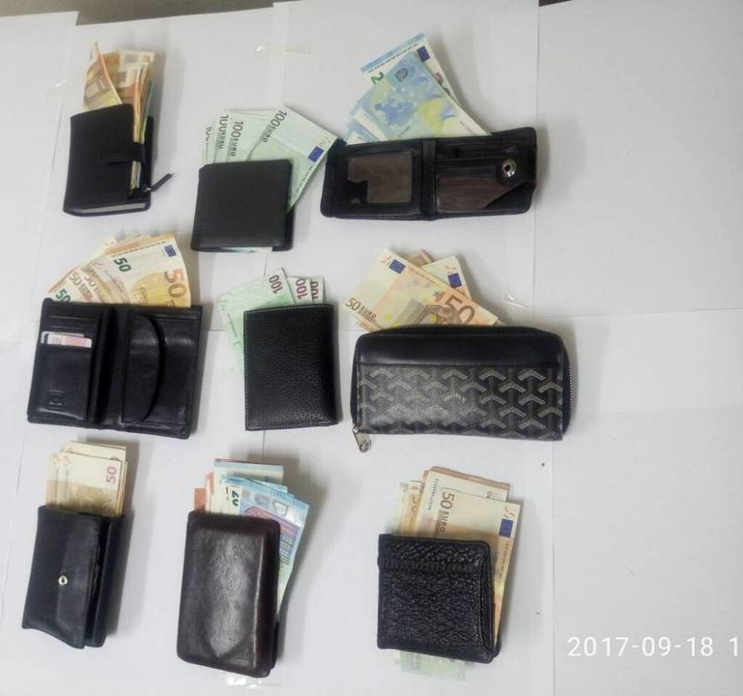 Στα χέρια της Αστυνομίας μεγάλη σπείρα πορτοφολάδων - Είχαν «ξαφρίσει» περισσότερα από 4.000 άτομα