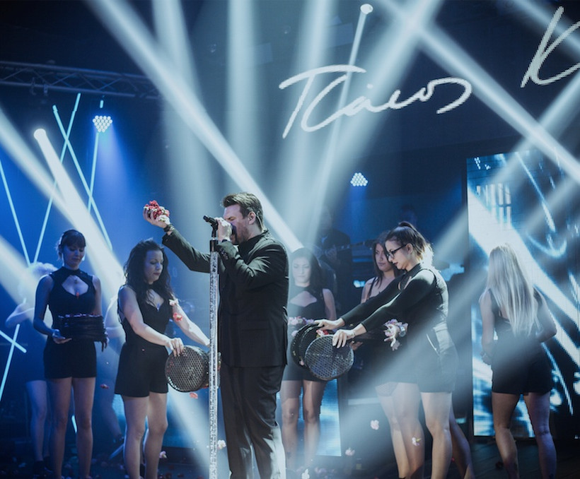 Πάνος Κιάμος – Αντύπας: Δεν σταματούν να υποδέχονται φίλους & συναδέλφους στο «Club 22»!