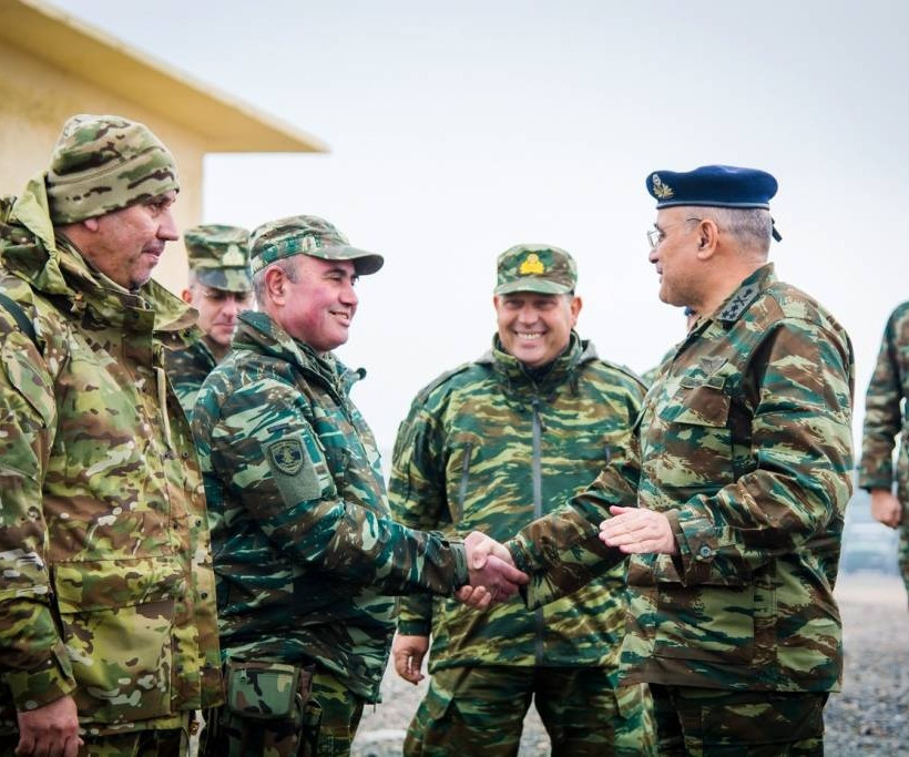 Εκτέλεση βολών βαρέων όπλων πεζικού από τα ΤΕΘ (pics)