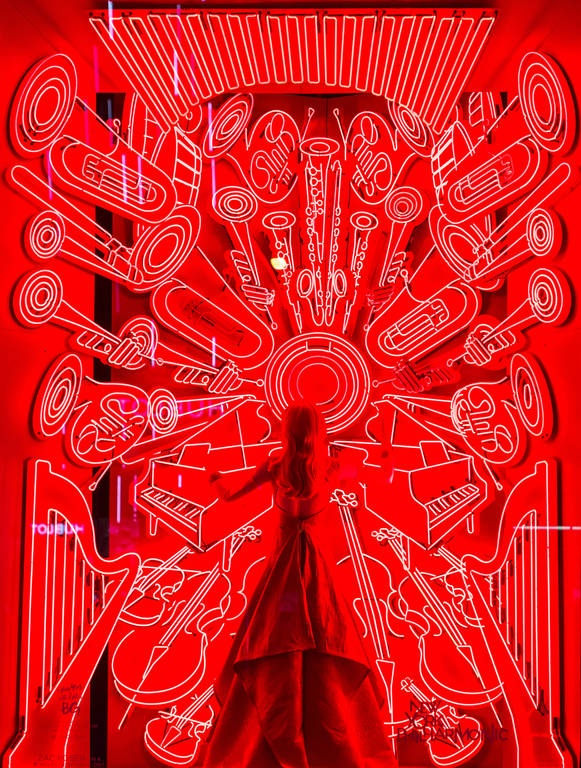 Νέα Υόρκη: Φαντασμαγορικές οι χριστουγεννιάτικες βιτρίνες της Πέμπτης Λεωφόρου (Pics)