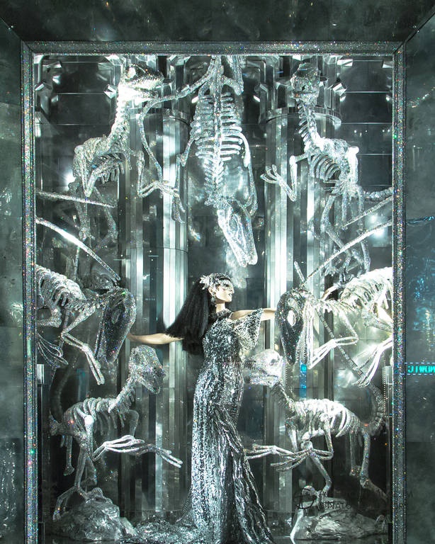 Νέα Υόρκη: Φαντασμαγορικές οι χριστουγεννιάτικες βιτρίνες της Πέμπτης Λεωφόρου (Pics)