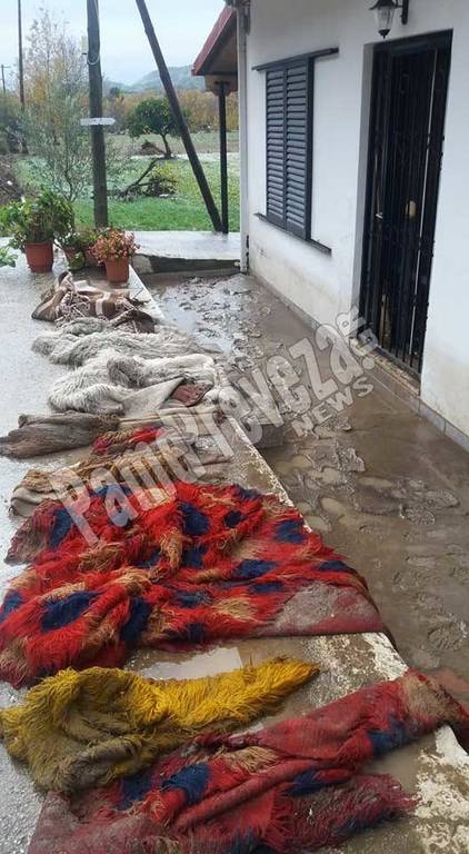 Κακοκαιρία: «Βούλιαξε» η δυτική Ελλάδα - Σε κατάσταση έκτακτης ανάγκης Αγρίνιο και Μεσολόγγι