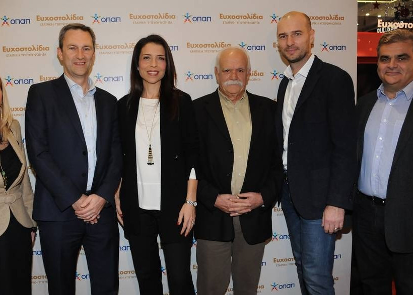 Αναστασία Κατσιλιέρη - Διευθύντρια Παιδικής Προστασίας Χατζηκυριακείου Ιδρύματος, Ντάμιαν Κόουπ Διευθύνων Σύμβουλος ΟΠΑΠ, Έλσα Σταθοπούλου Διευθύντρια Marketing & Εύρεσης Πόρων ΠΑΙΔΙΚΩΝ ΧΩΡΙΩΝ SOS, Χαράλαμπος Πυρουνάκης - Πρόεδρος του Διοικητικού Συμβουλί