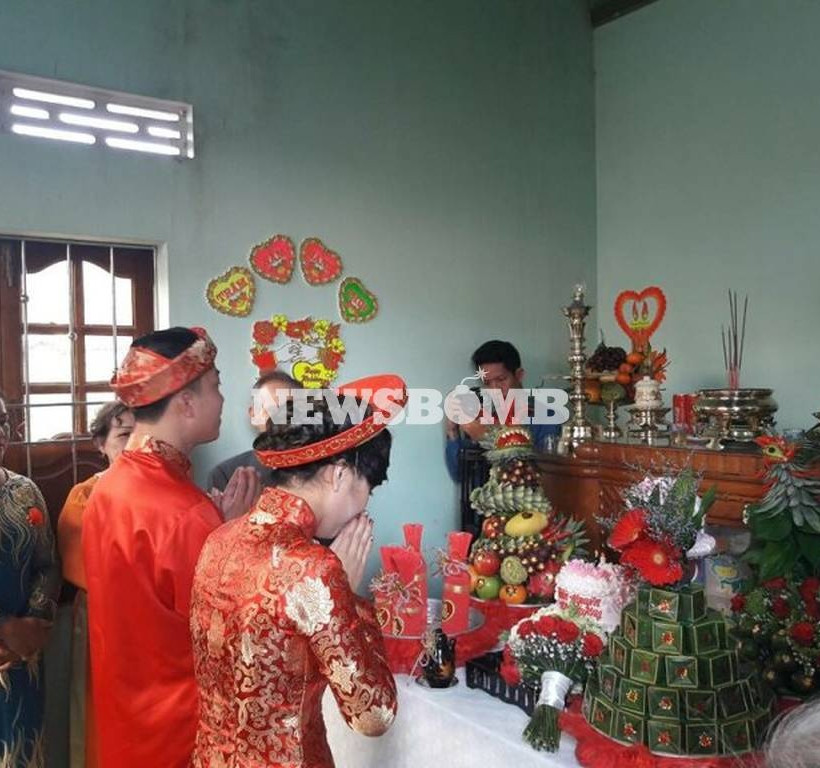 Όταν η Ασία συναντά τη Δύση - Παραδοσιακός βιετναμέζικος γάμος την Παραμονή των Χριστουγέννων (pics)