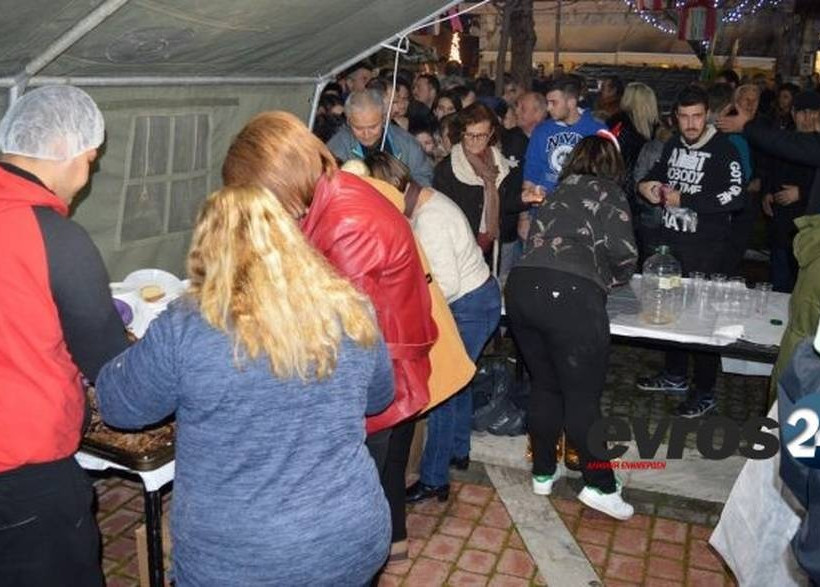 Έβρος: Το «τρελό» γλέντι των Φεριωτών δίπλα στη σούβλα με το 295 κιλών μόσχο (pics)